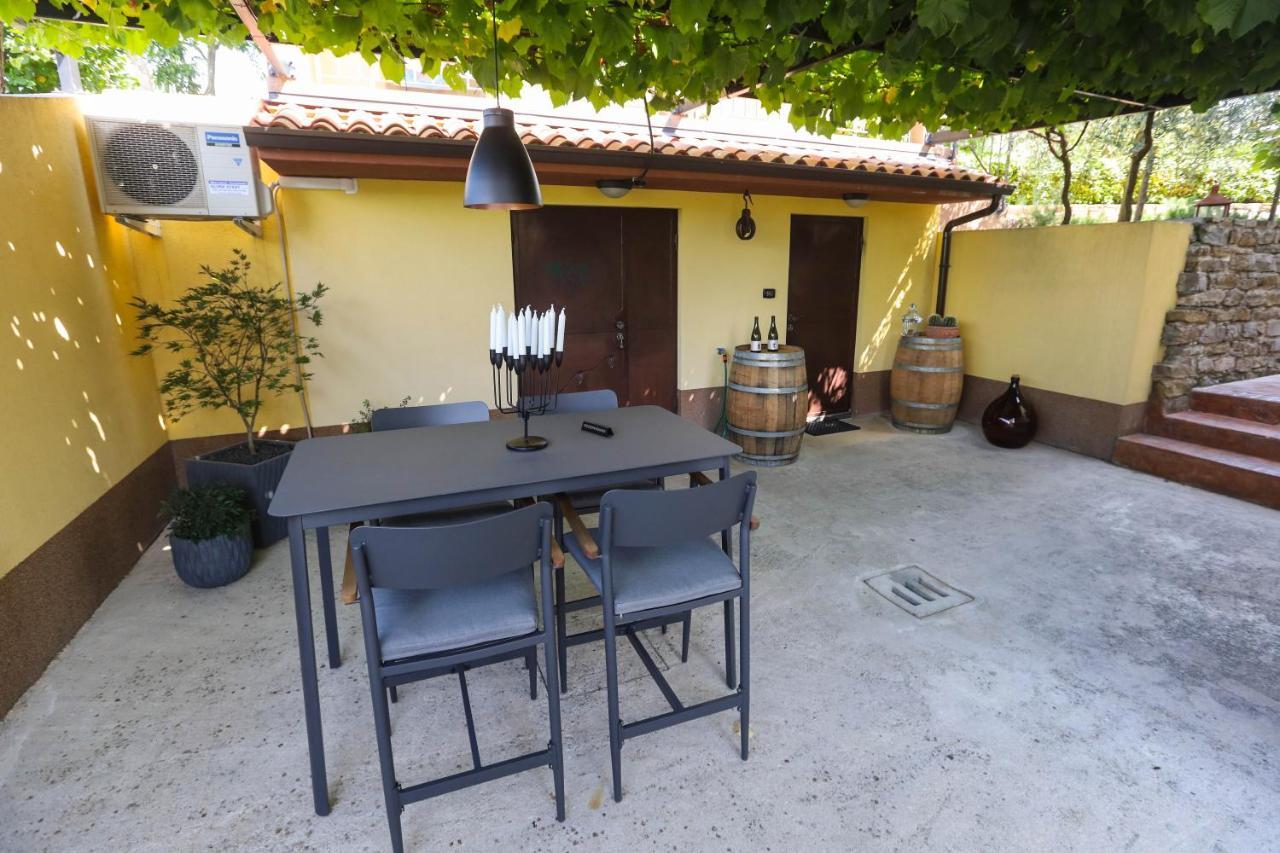 Hotel Healthy House Glamping Koper Exterior foto